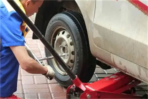 新兴区附近拖车24小时服务热线电话