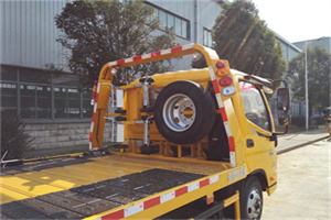 新兴区附近汽车搭电救援电话