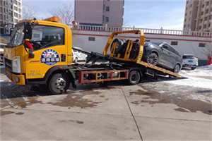 新兴区救援拖车费用怎么算